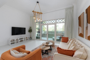 Shoreline 4, Palm Jumeirah - Mint Stay